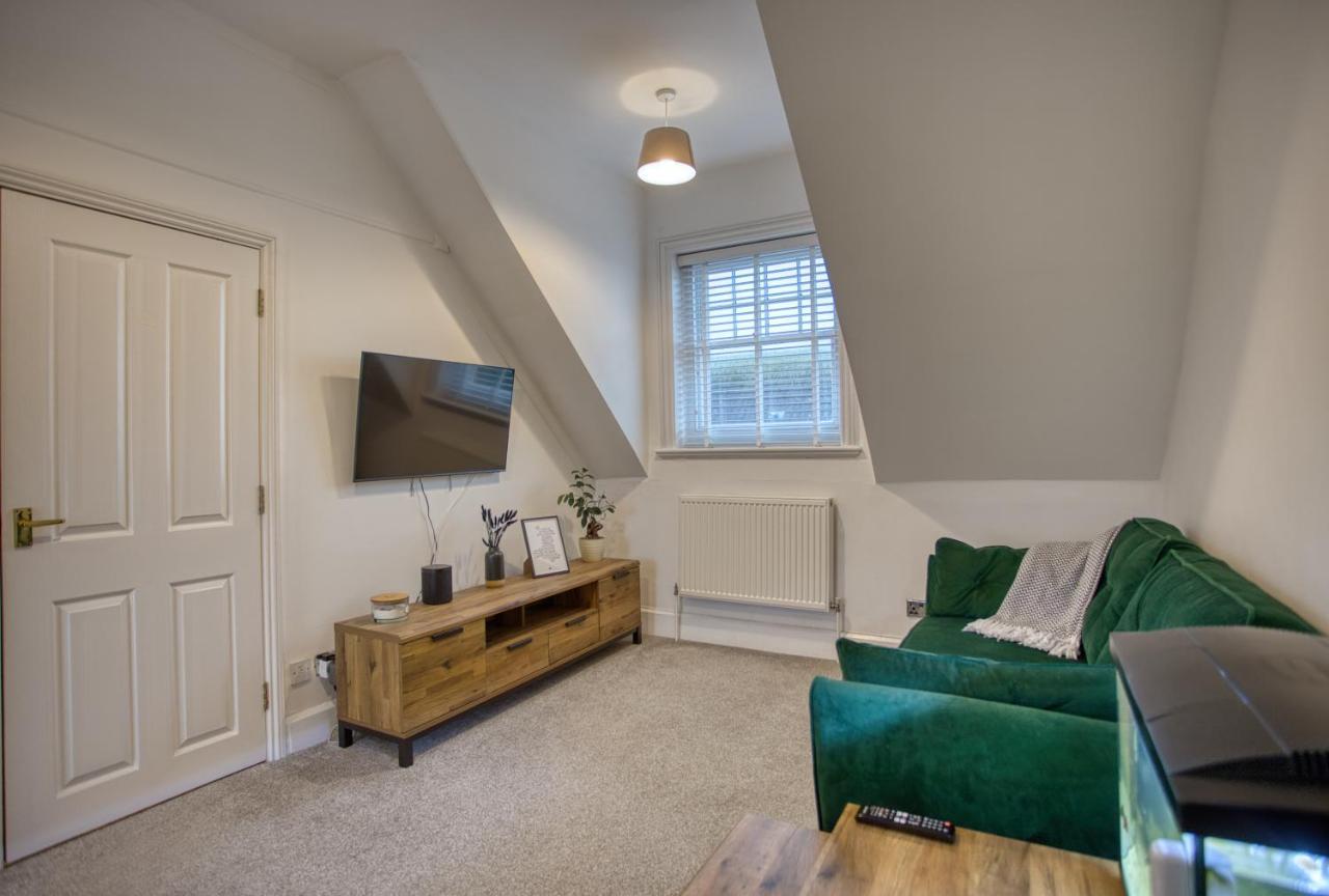 Wonderful West End - Parking Inc Apartment Folkestone Exterior foto